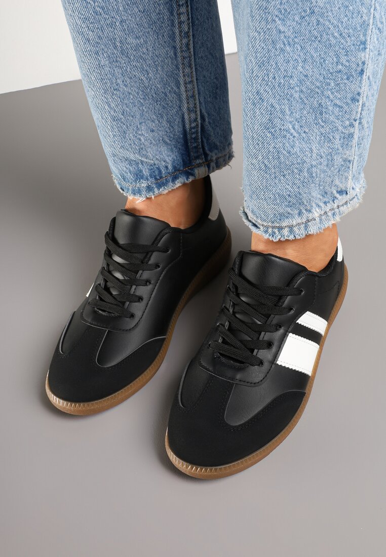Czarne Sneakersy Tenisówki z Ozdobnymi Paskami Danavin