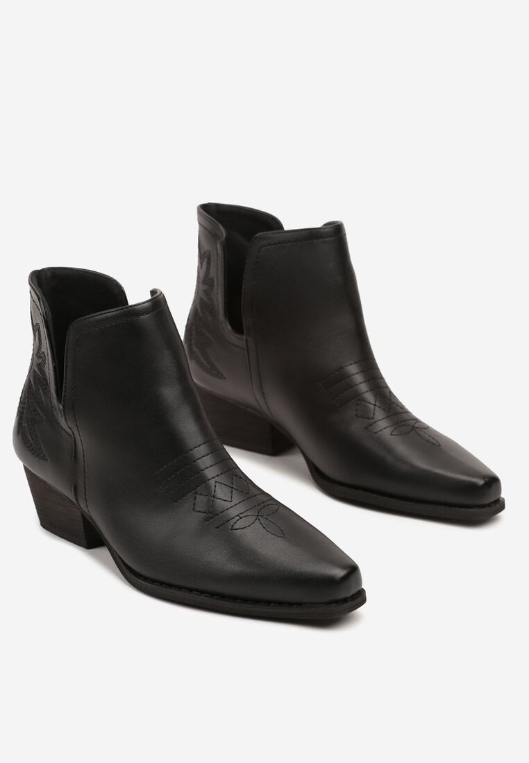 Botine Negre