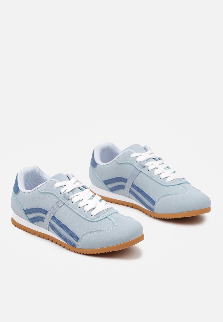 Niebieskie Sneakersy w Stylu Kultowych Tenisówek z Ozdobnymi Przeszyciami Vellexia
