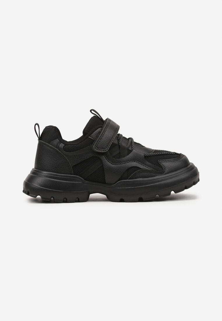Czarne Buty Sportowe Sneakersy ze Skórzaną Wkładką z Geometrycznym Wzorem Fonithea