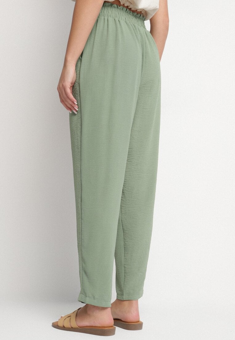 Pantaloni Verzi