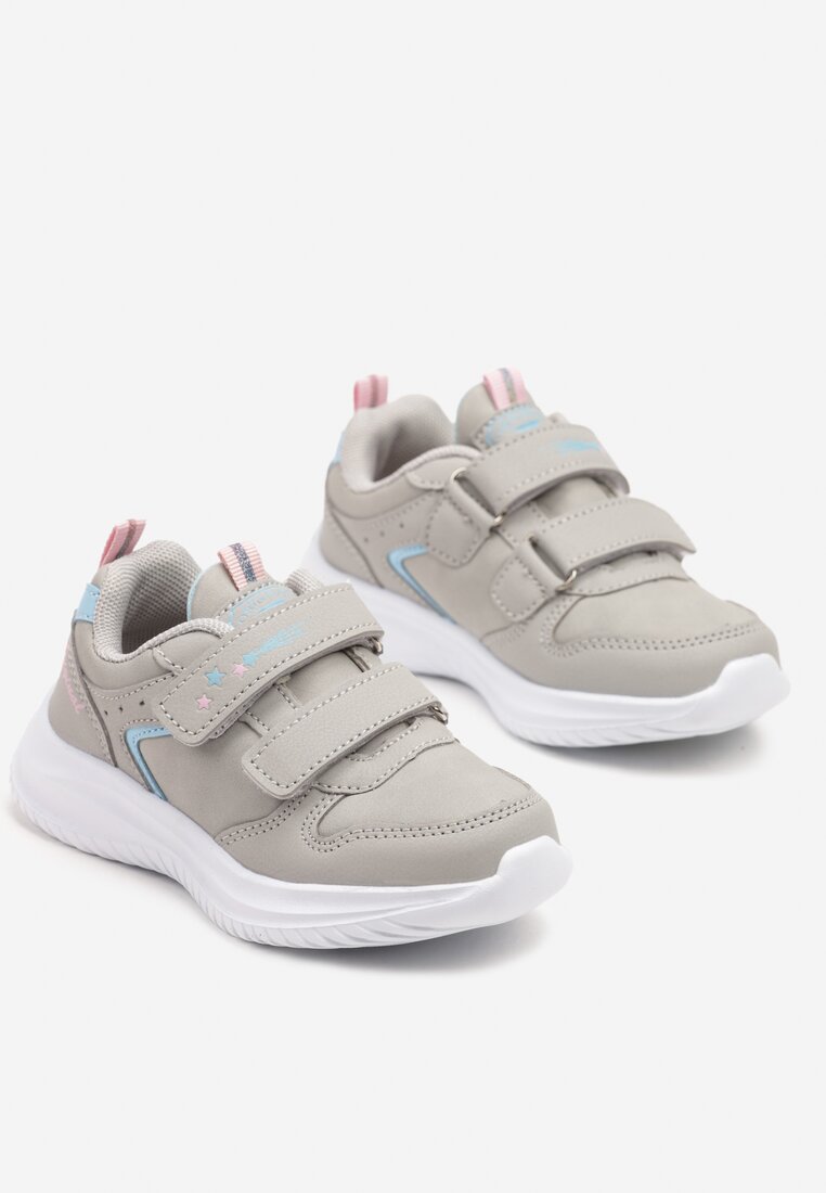 Jasnoszare Buty Sportowe Sneakersy z Perforacją i Gwiazdkami Arandorin