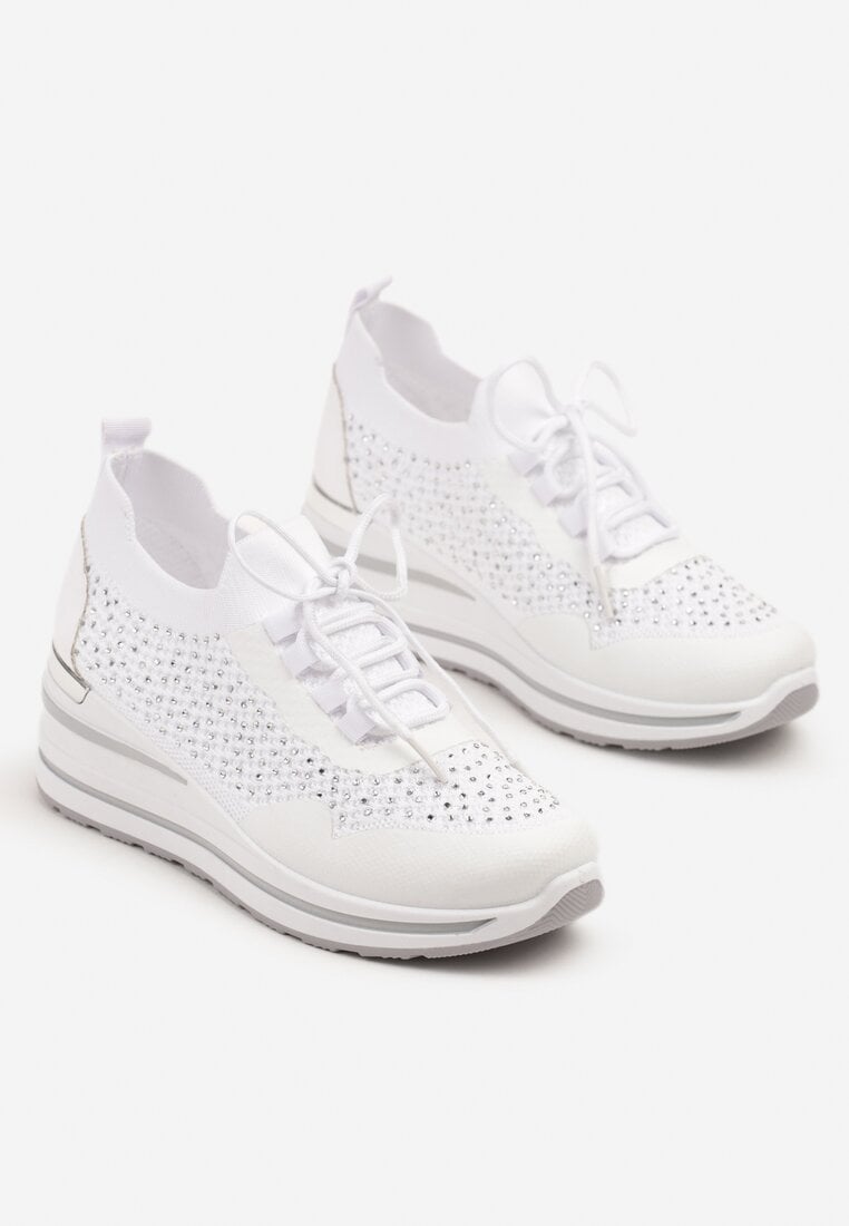 Białe Sneakersy na Koturnie z Cyrkoniami z Metalicznym Zdobieniem Bariena