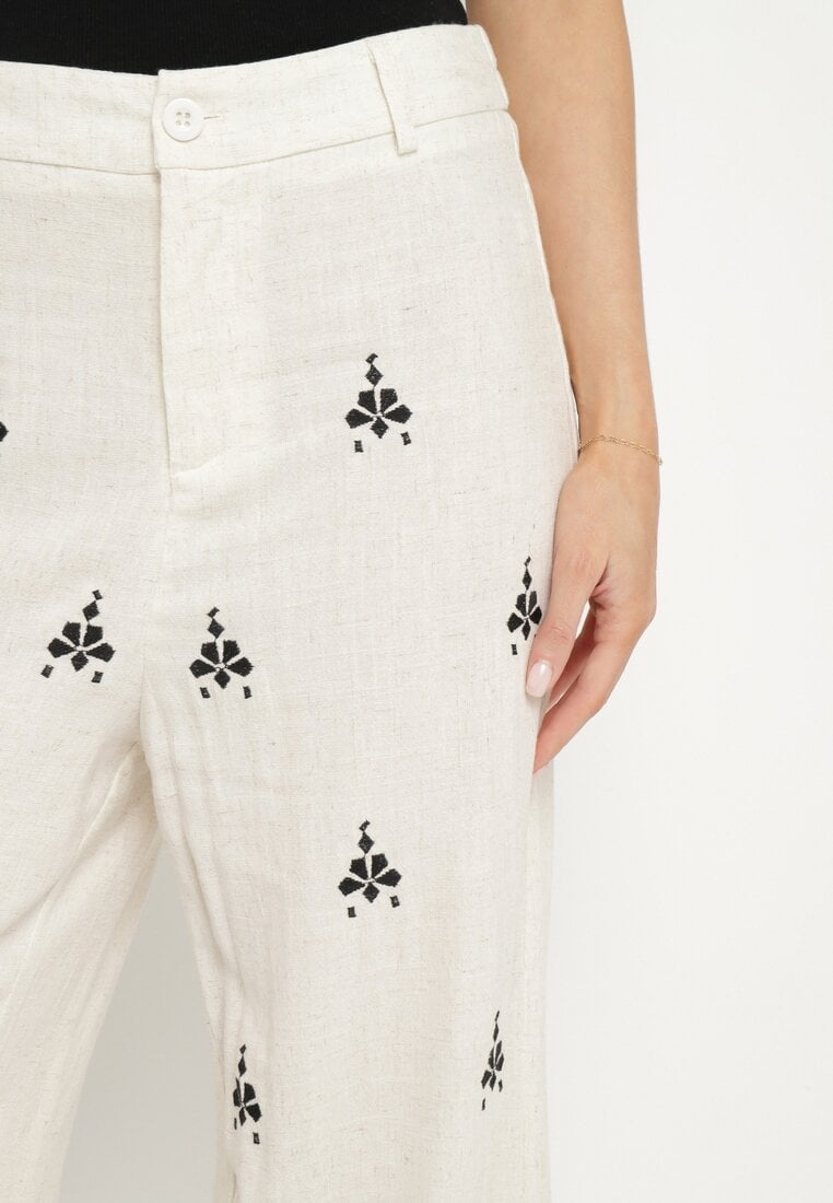 Pantaloni Alb cu negru