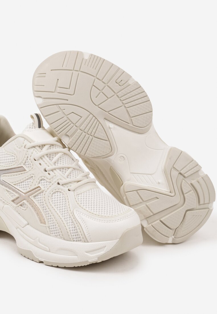 Beżowe Sneakersy na Grubej Podeszwie Ozdobione Tłoczeniem Camilra