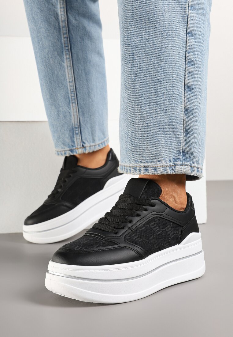 Czarne Sneakersy w Streetwearowym Stylu na Grubej Podeszwie Ninolia