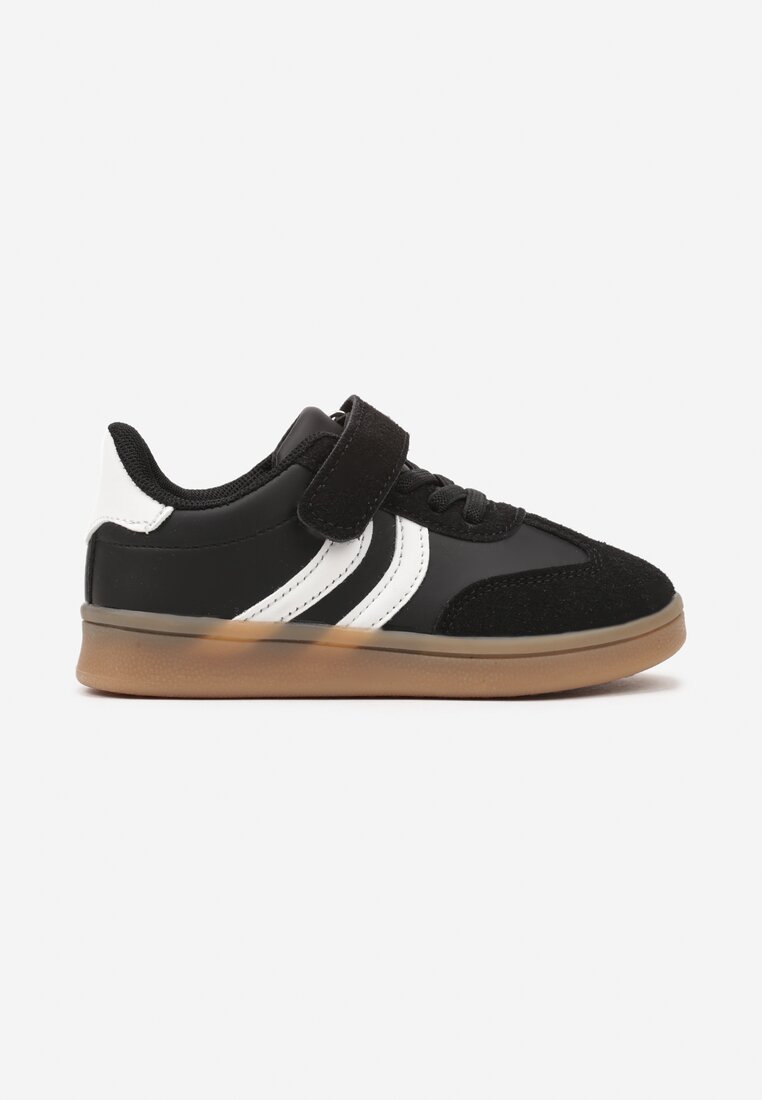 Czarne Buty Sportowe z Paskami na Boku i Zapięciem na Rzep Wenoria