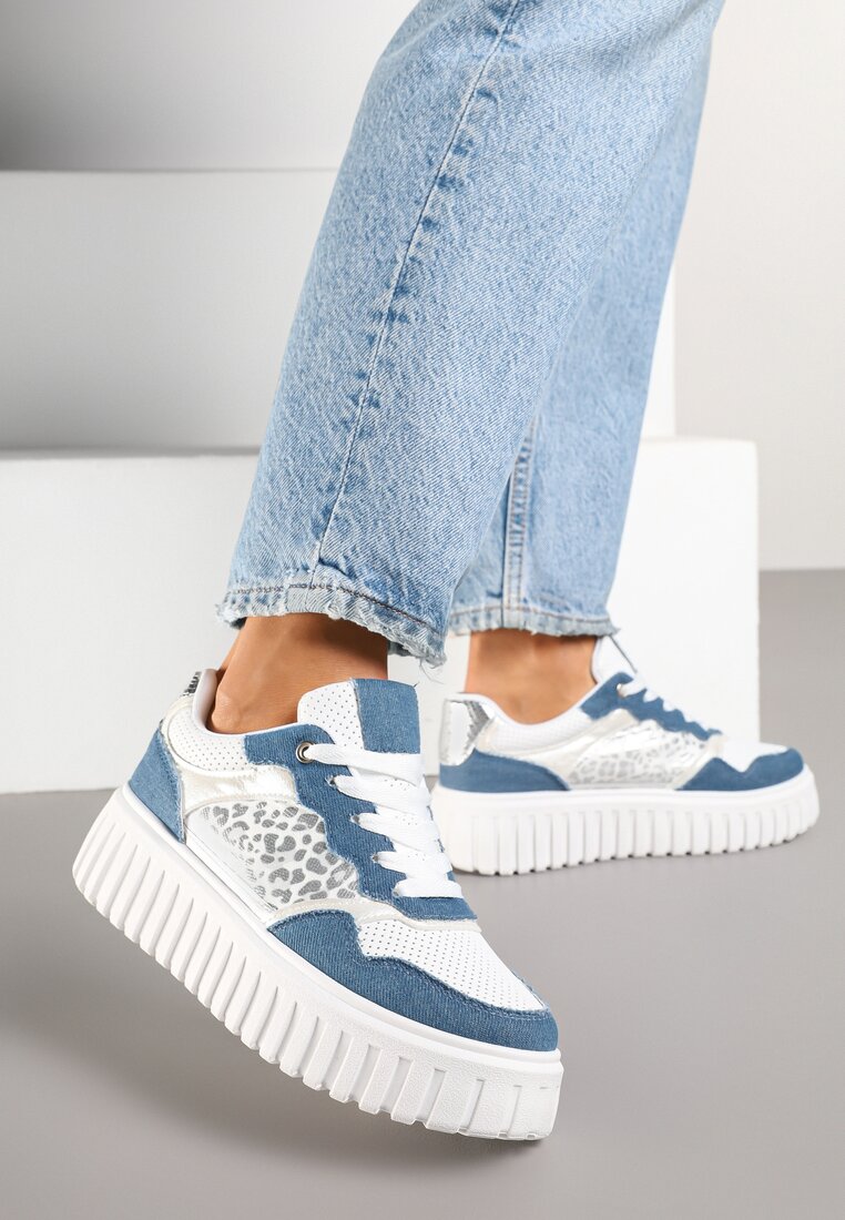 Niebiesko-Białe Sneakersy na Tłoczonej Podeszwie ze Zdobieniami w Panterkę Gerraza