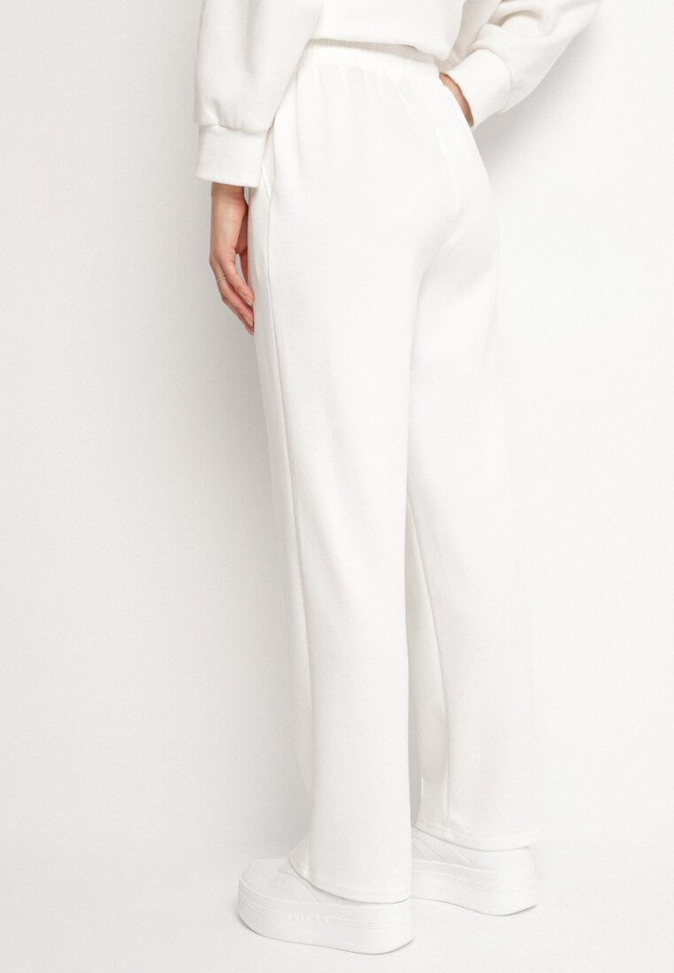 Białe Spodnie Dresowe z Wiskozą o Szerokim Kroju z Wysokim Stanem Setoria