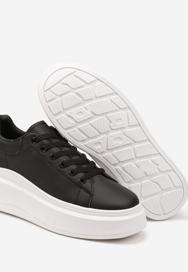 Czarne Gładkie Sneakersy z Ekoskóry na Grubej Podeszwie ze Sznurowaniem Avara