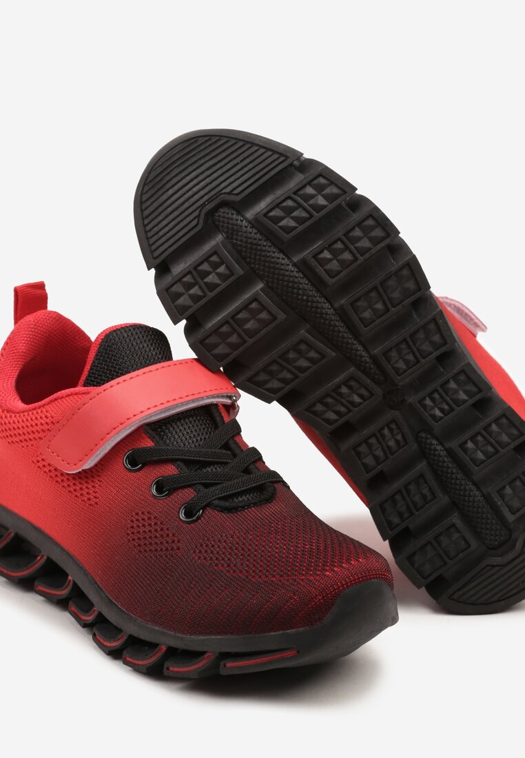 Czarno-Czerwone Buty Sportowe Sneakersy na Grubej Tłoczonej Podeszwie Kizana