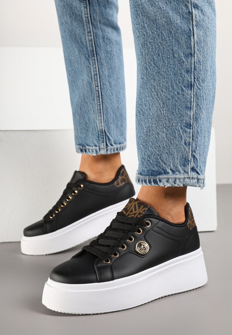 Czarne Sneakersy na Platformie z Metaliczną Ozdobą Zaccaria