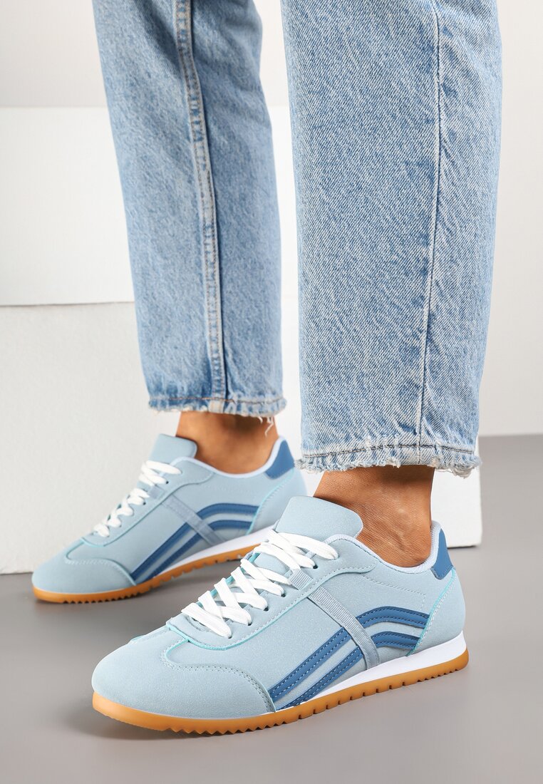 Niebieskie Sneakersy z Przeszyciami i Ozdobnymi Paskami na Boku Beniffa