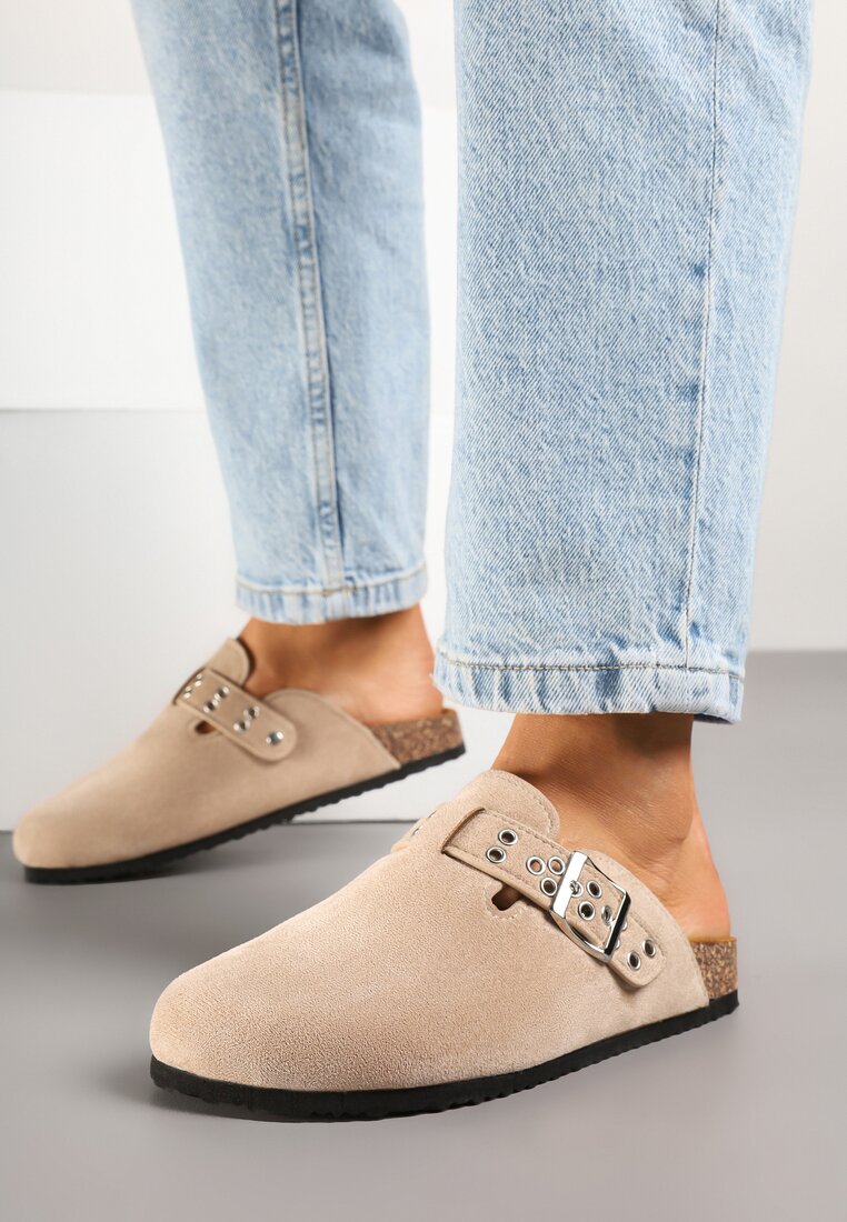 Bézs Papucs