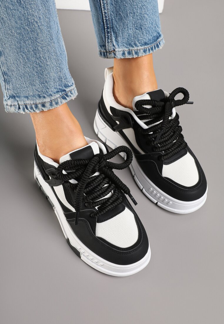 Czarne Sneakersy w Streetwearowym Stylu na Grubej Podeszwie Teniffia
