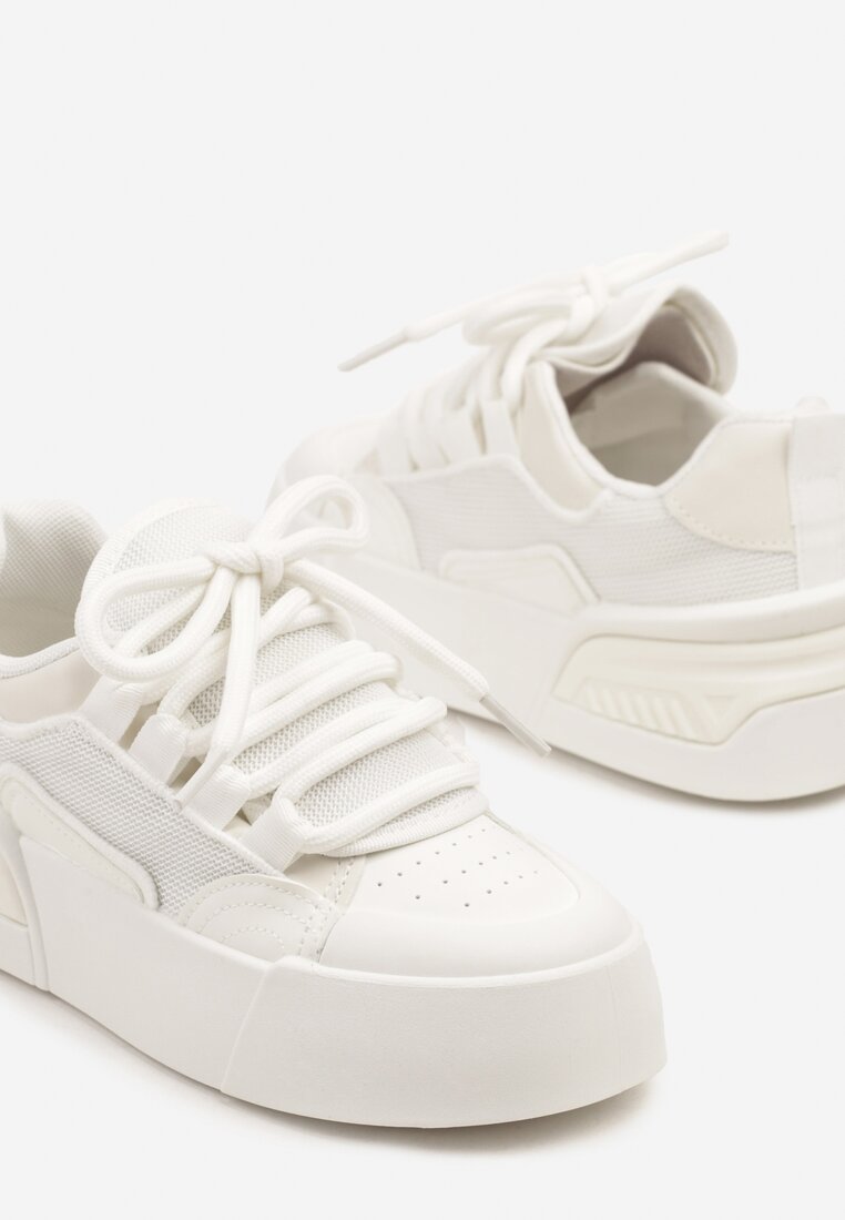 Białe Sneakersy Chunky w Stylu Trampek na Grubej Podeszwie Elanirelia