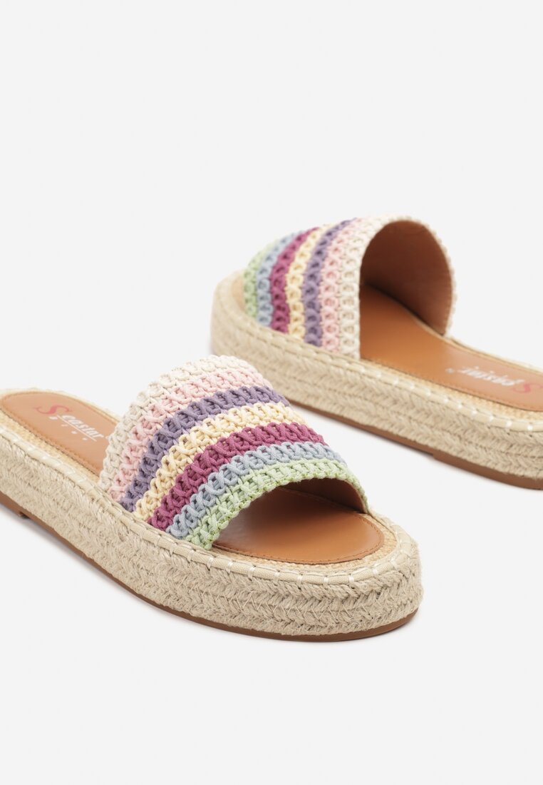 Vegyes Papucs
