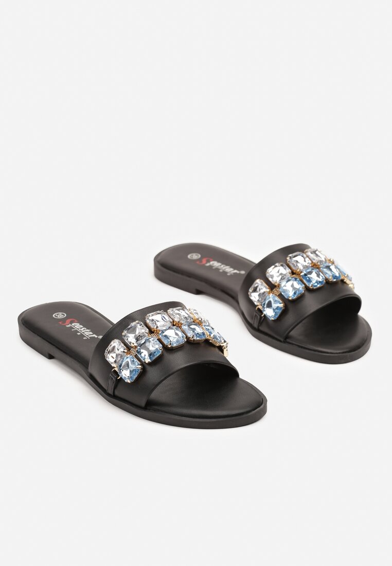 Fekete Papucs