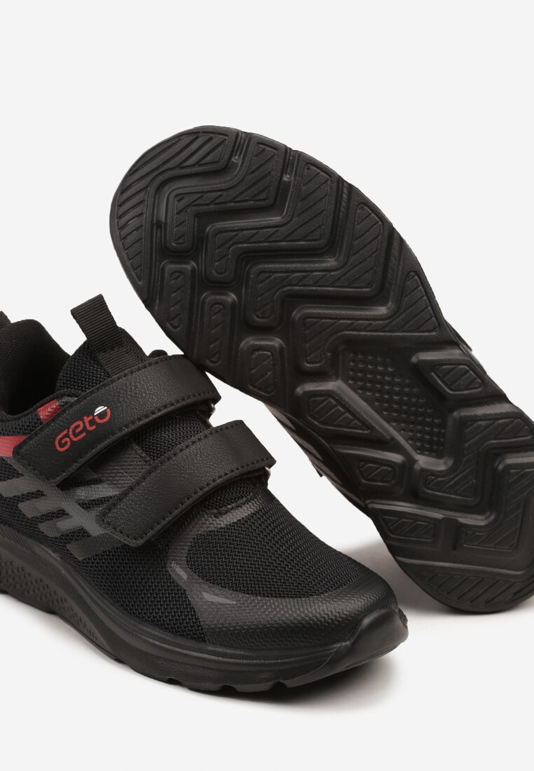 Pantofi sport Negru cu roșu