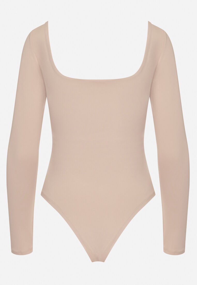 Bézs Body
