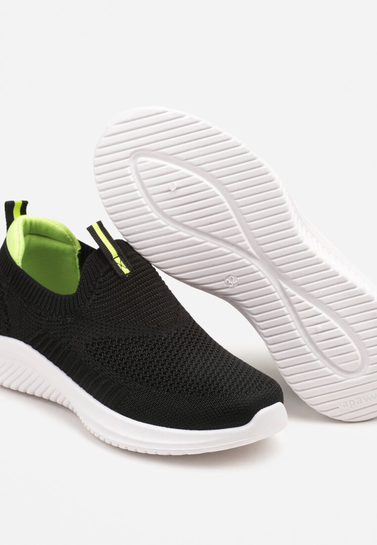 Czarno-Zielone Wsuwane Buty Sportowe Sneakersy z Siateczki na Piankowej Podeszwie Eldriva