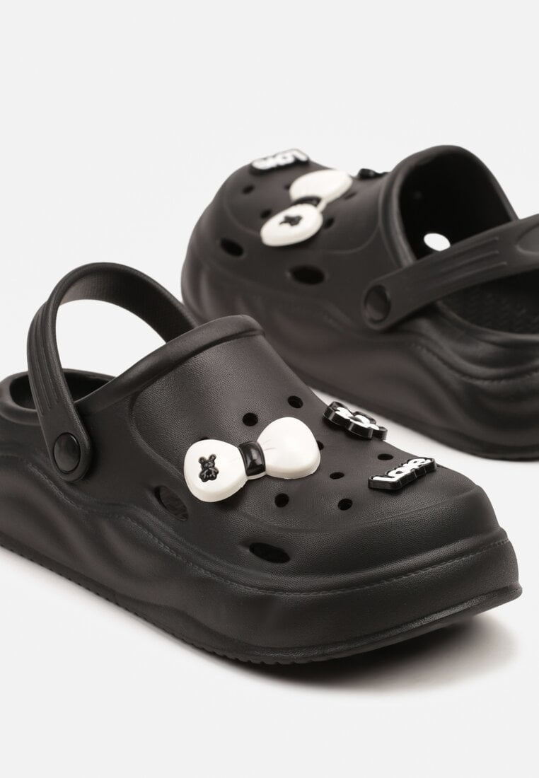 Fekete Papucs