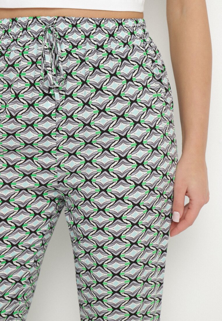 Pantaloni Verzi