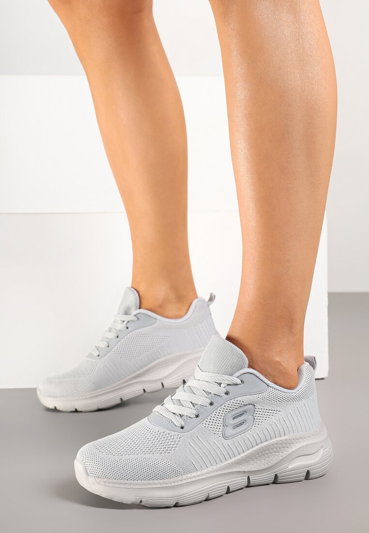 Szare Buty Sportowe Sneakersy z Siateczki z Aplikacją na Grubej Podeszwie Sonoriela