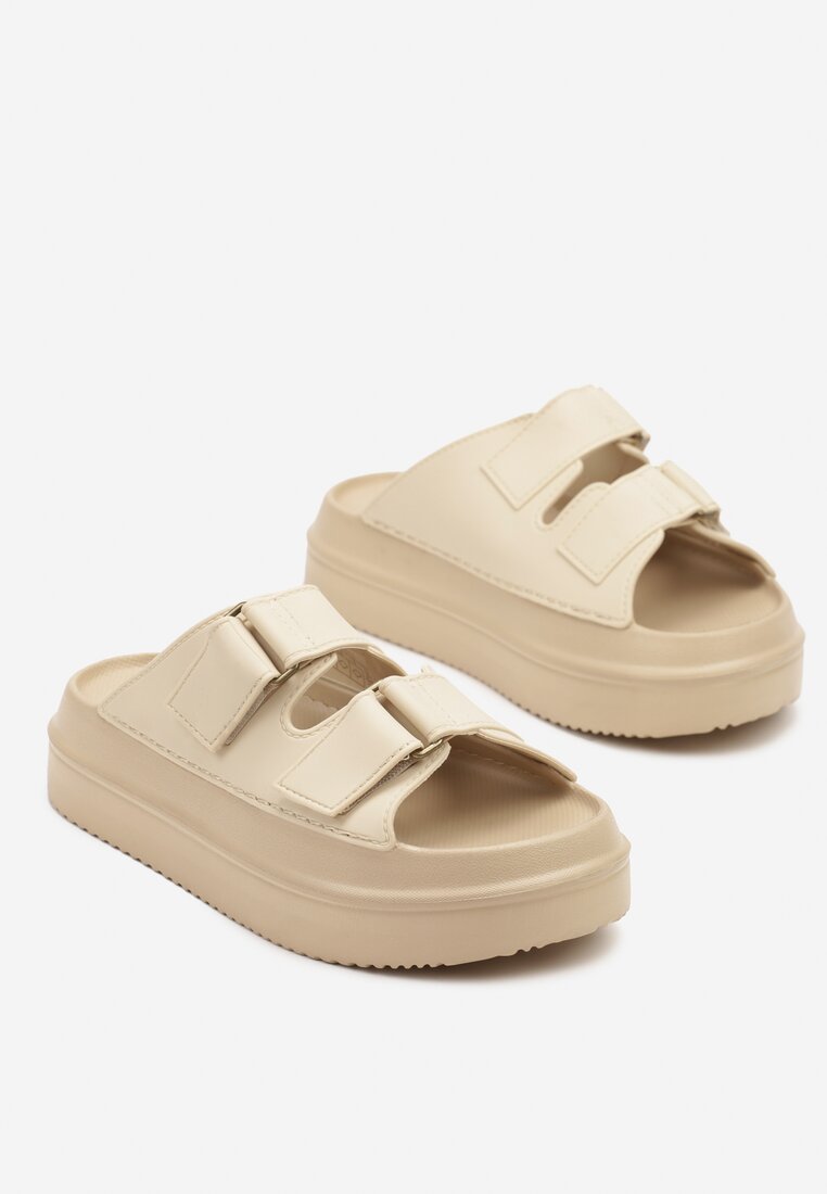 Bézs Papucs