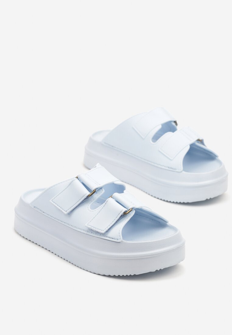 Kék Papucs