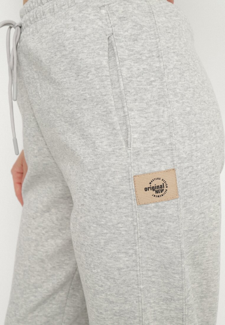 Pantaloni Gri deschis