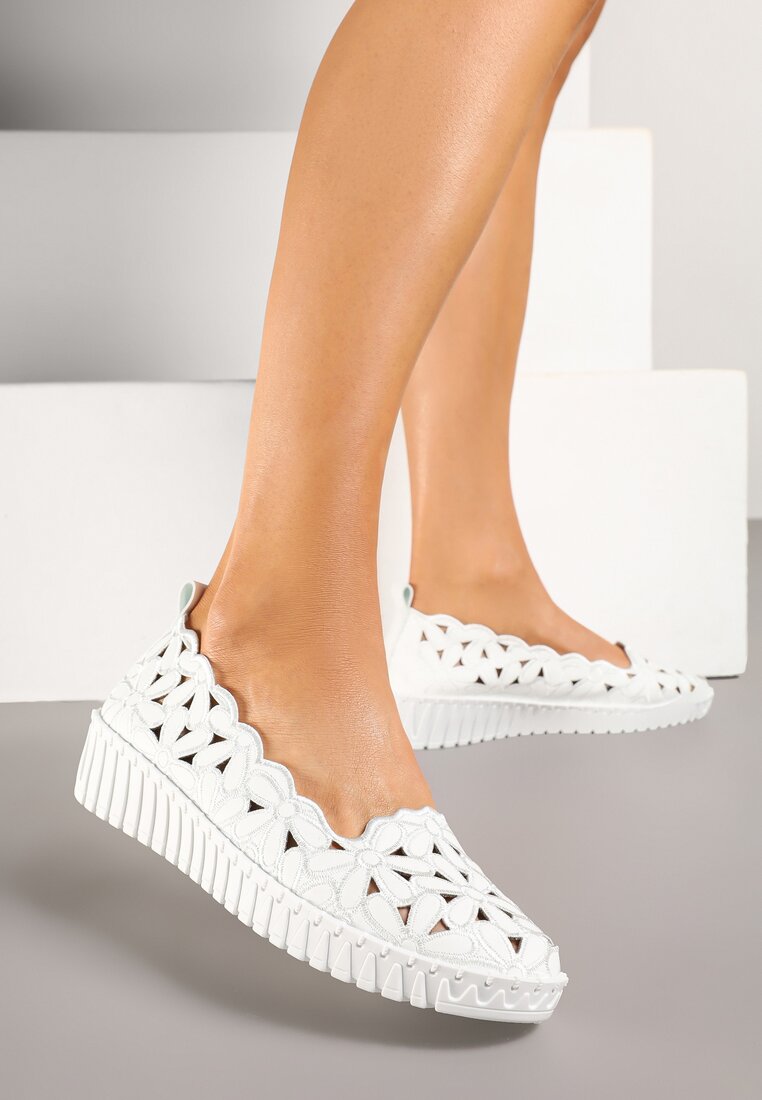 Białe Ażurowe Półbuty na Koturnie Ulisandra