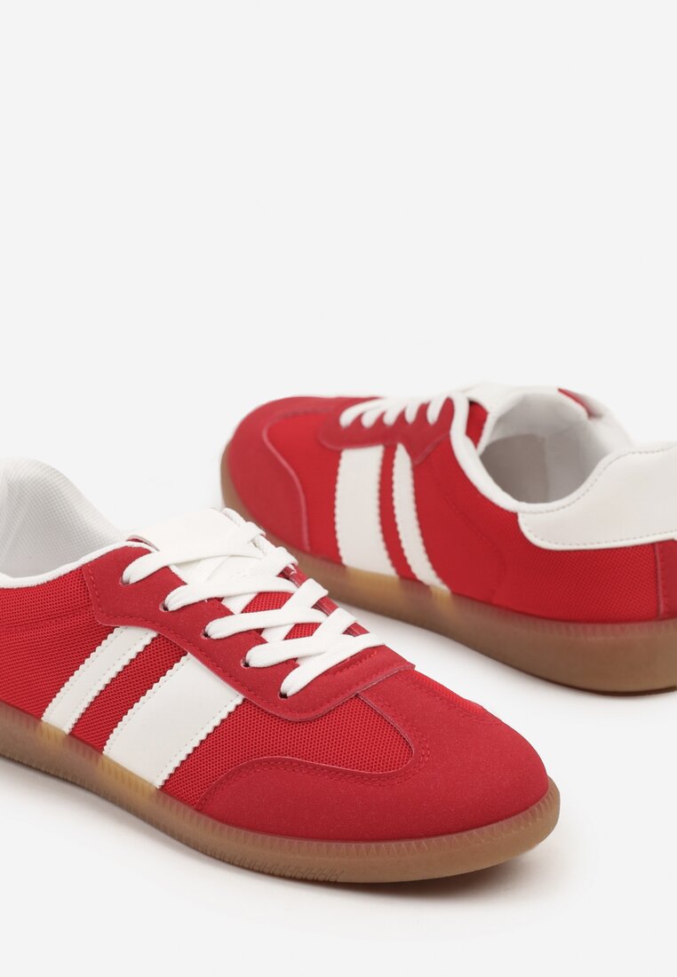 Czerwone Sneakersy Tenisówki z Ozdobnymi Paskami Jenavena
