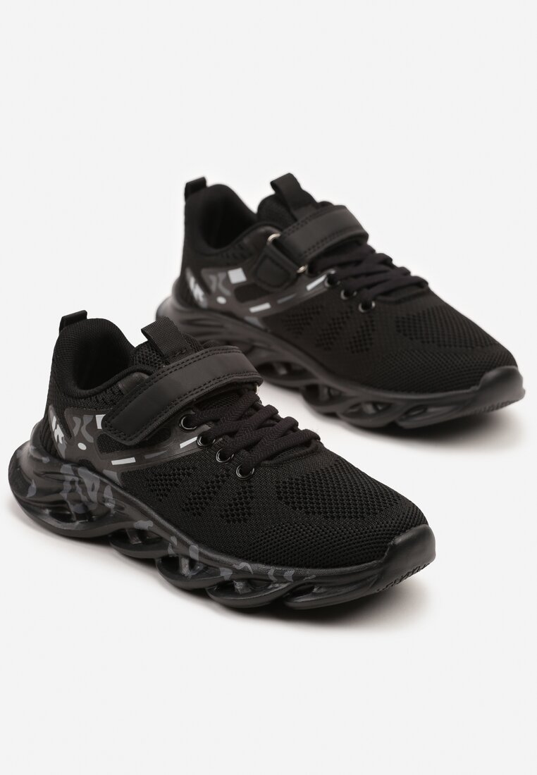Czarno-Szare Buty Sportowe Sneakersy Clibee na Grubej Tłoczonej Podeszwie Jenadora