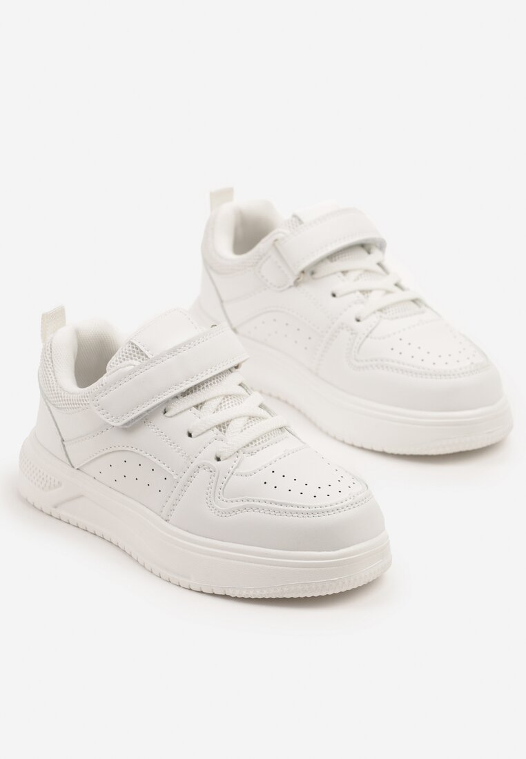 Białe Buty Sportowe Sneakersy Clibee Ozdobione Perforacją Pareldi