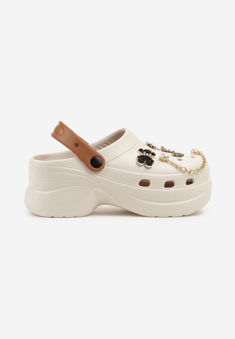 Bézs Papucs