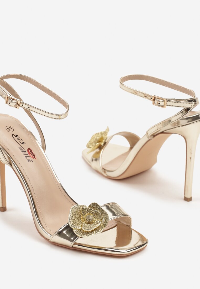 Pantofi stiletto Aurii