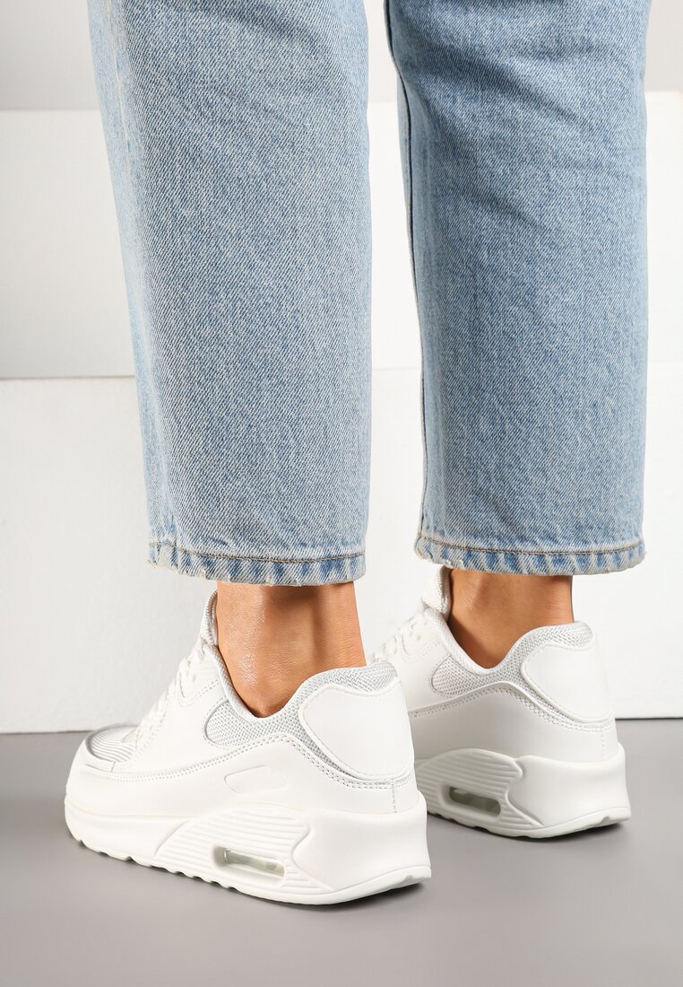 Białe Sneakersy na Podeszwie z Poduszką Air Divorra