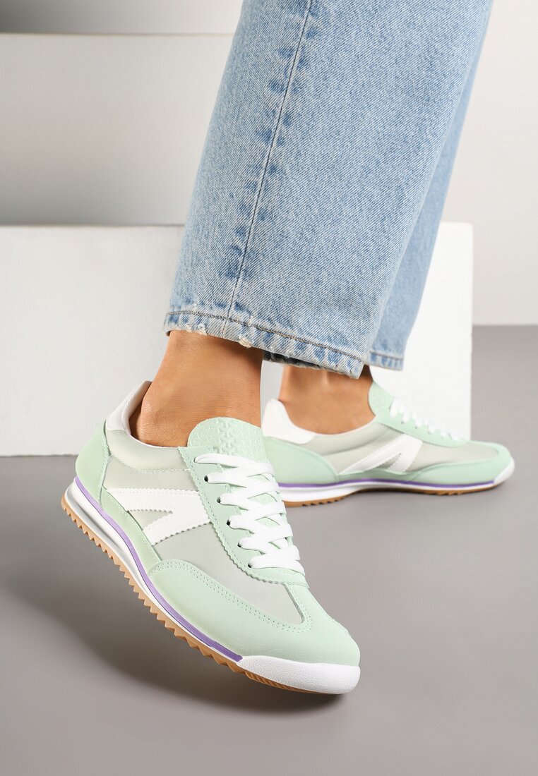 Jasnozielone Sneakersy z Geometrycznym Wzorem Clesanna