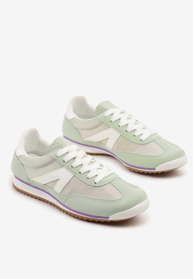 Jasnozielone Sneakersy z Geometrycznym Wzorem Clesanna