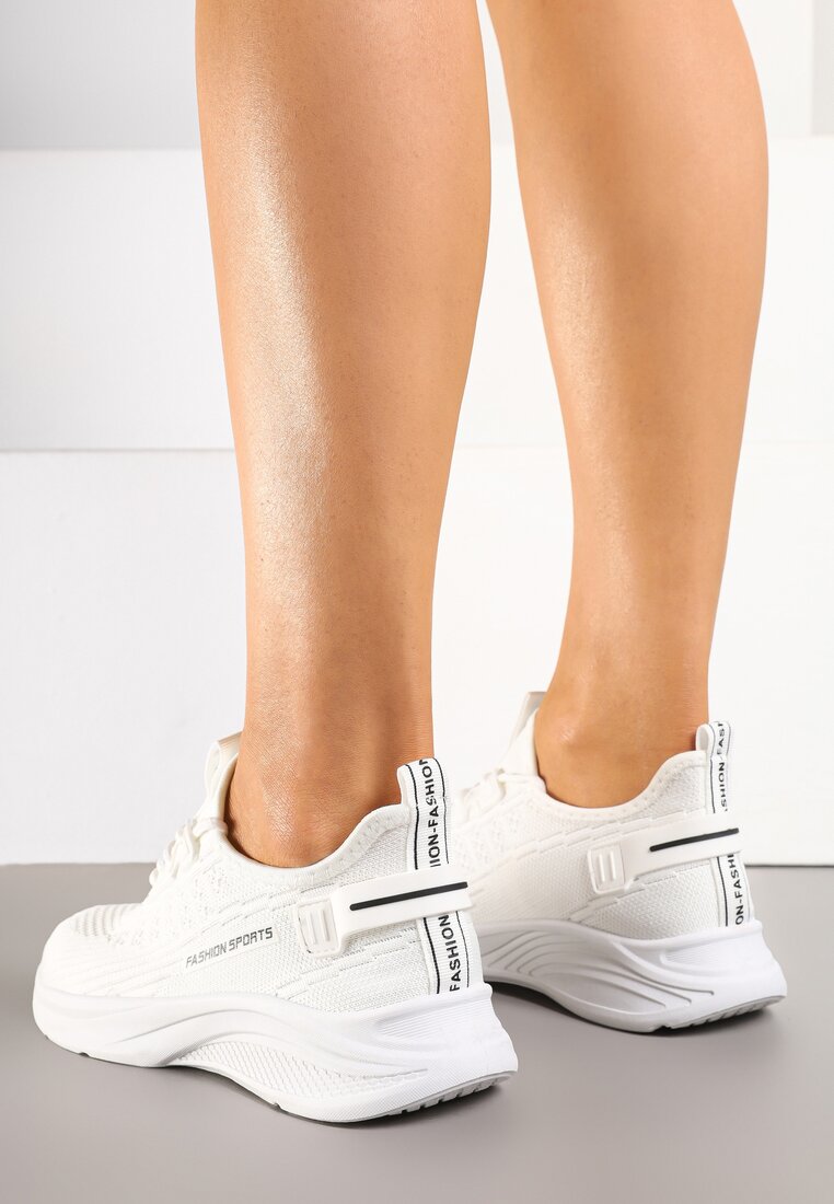 Białe Buty Sportowe Sneakersy z Napisami i Tłoczeniem Odalira