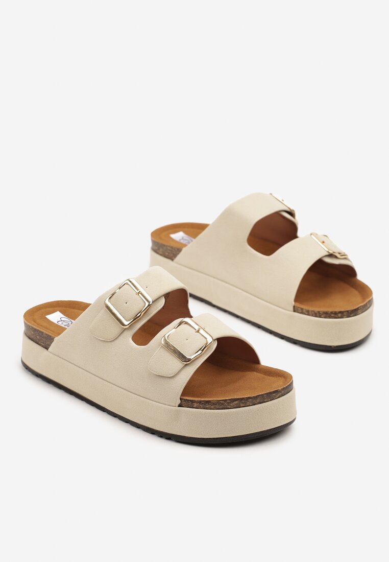 Bézs Papucs