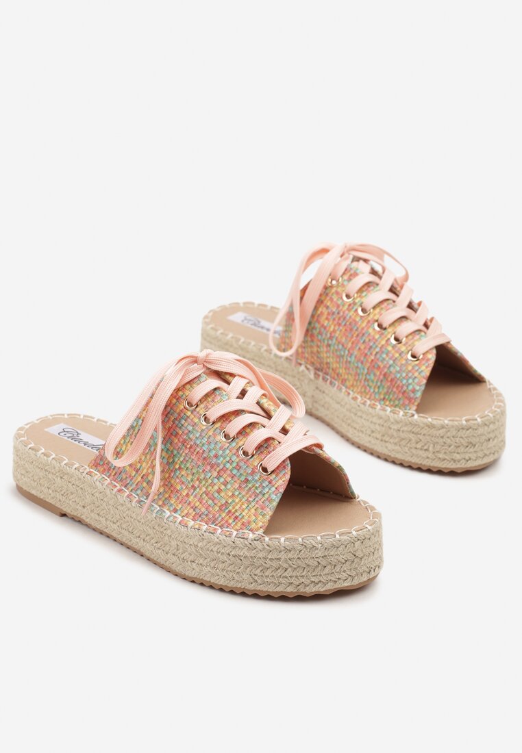 Vegyes Papucs
