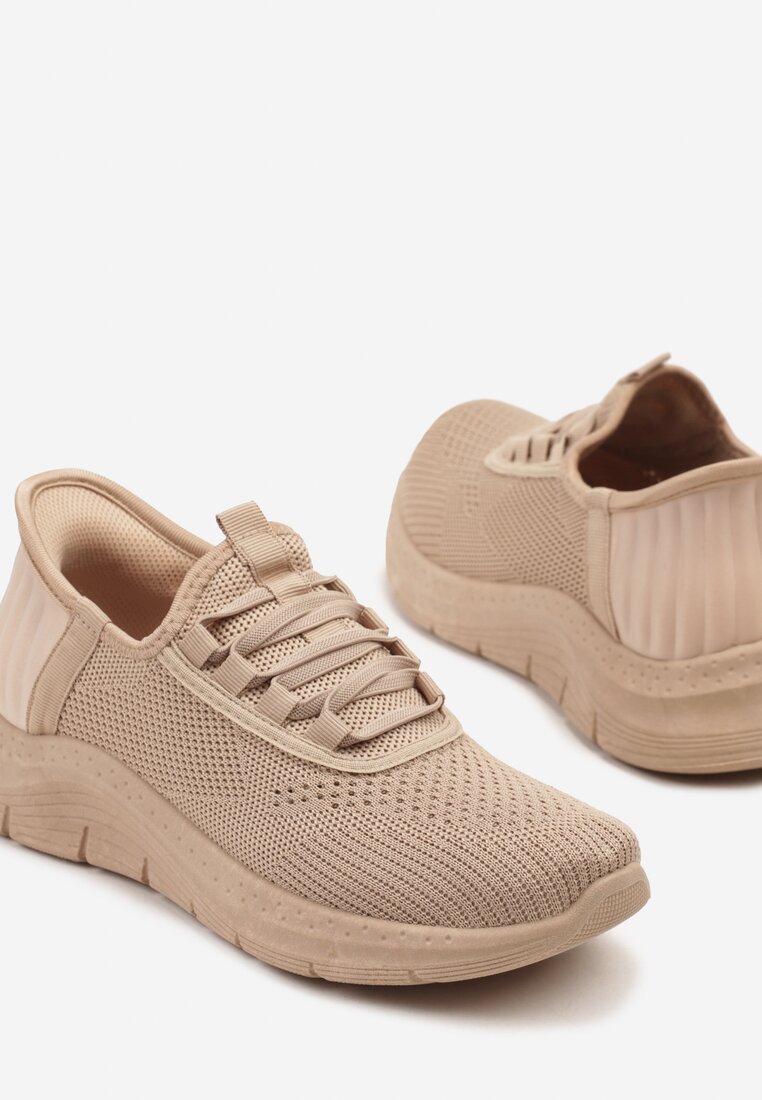 Ciemnobeżowe Siateczkowe Buty Sportowe Sneakersy Wsuwane z Ozdobnym Sznurowaniem Terelea