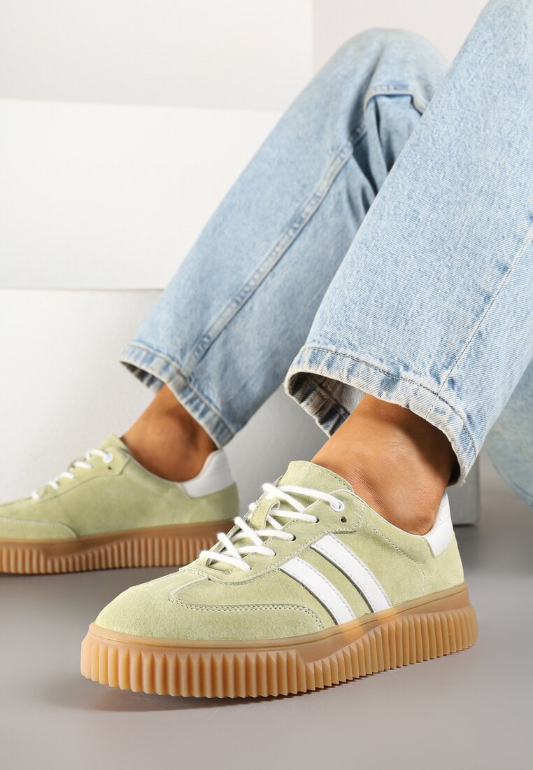 Jasnozielone Sneakersy z Naturalnego Zamszu na Grubej Tłoczonej Podeszwie Teneskela