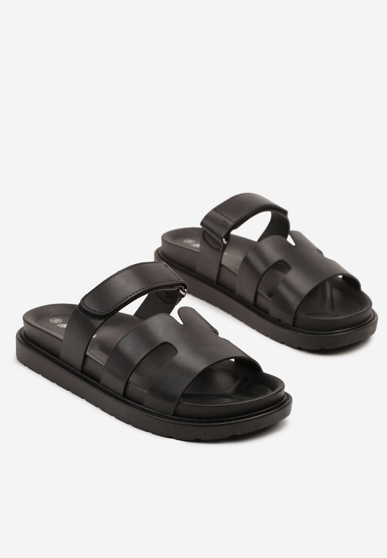 Fekete Papucs