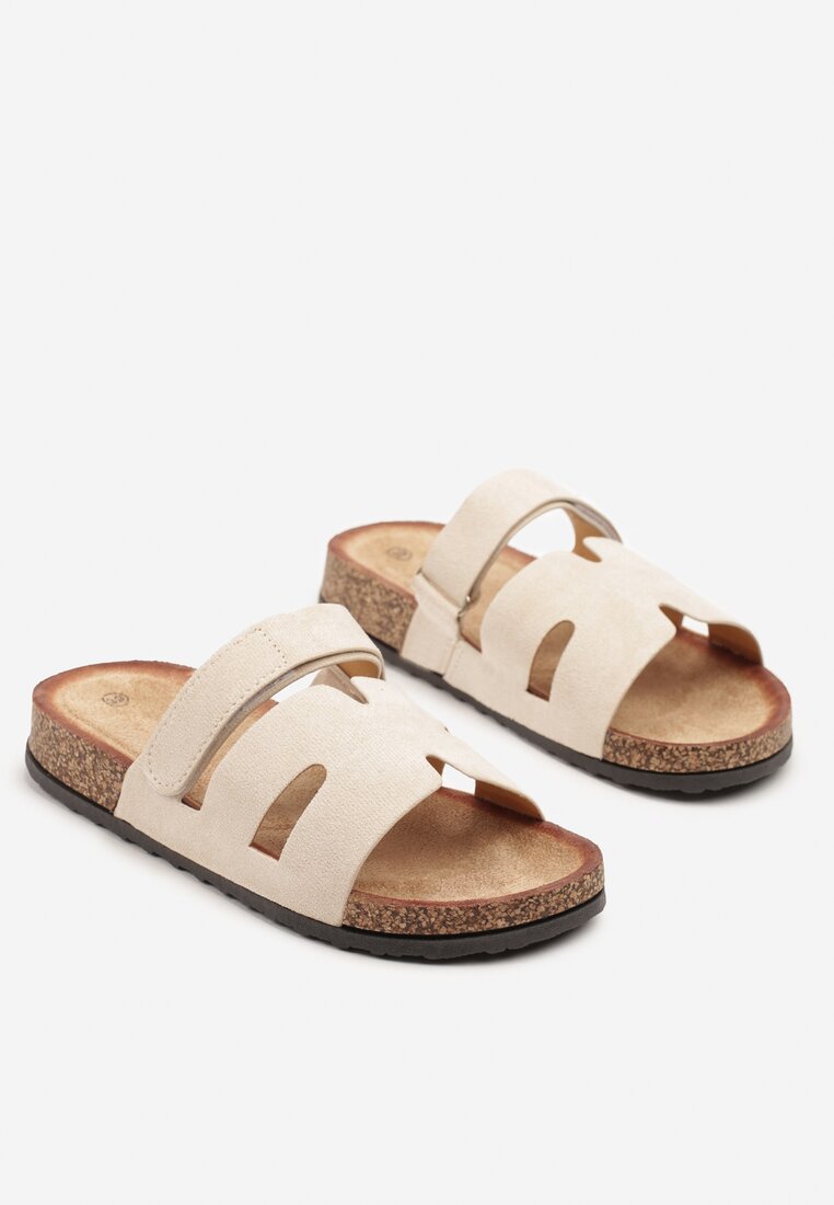 Bézs Papucs