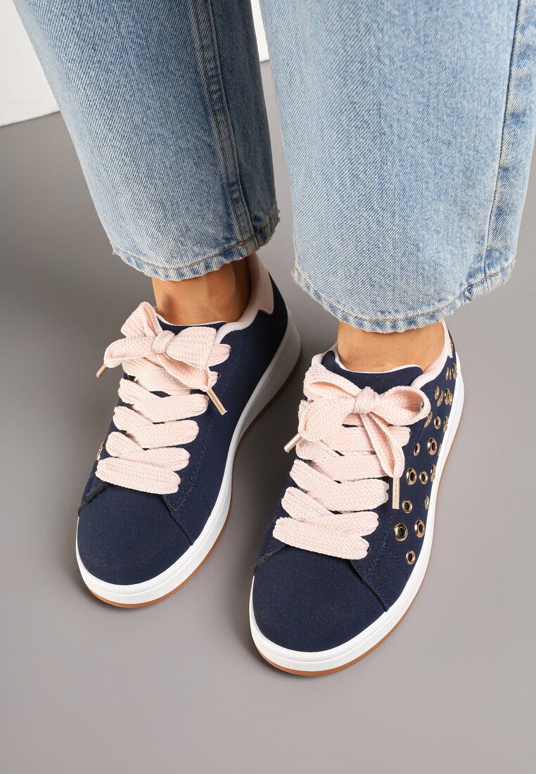 Granatowe Sneakersy Ozdobione Nitami Felorenia