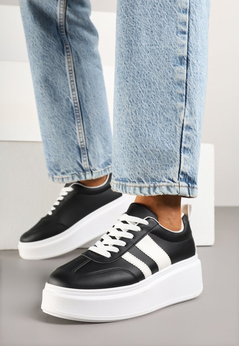 Czarne Sneakersy w Stylu Klasycznych Tenisówek na Grubej Podeszwie Rediree