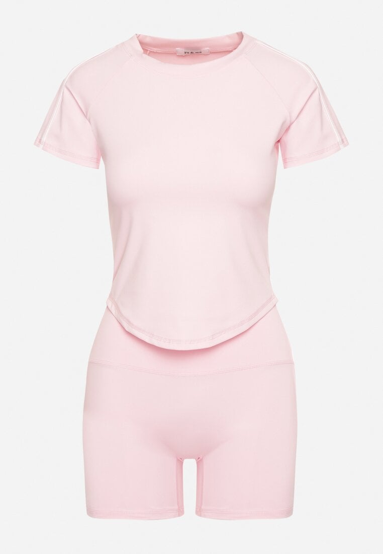 Różowy Komplet Sportowy T-shirt i Szorty z Ozdobnym Lampasem Zorettia